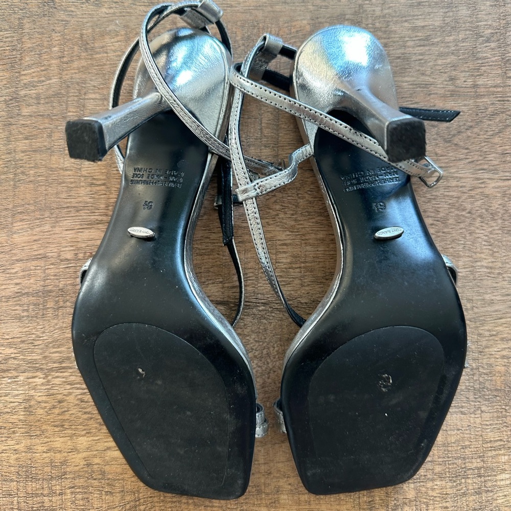 Tony Bianco silver heels - Picture 7 of 10